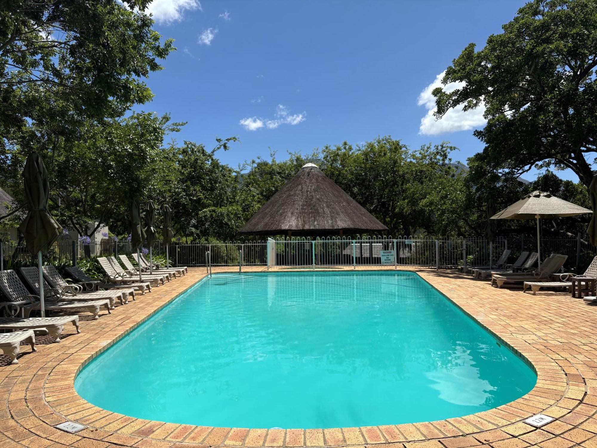 Eight Bells Mountain Inn Ruiterbos Buitenkant foto